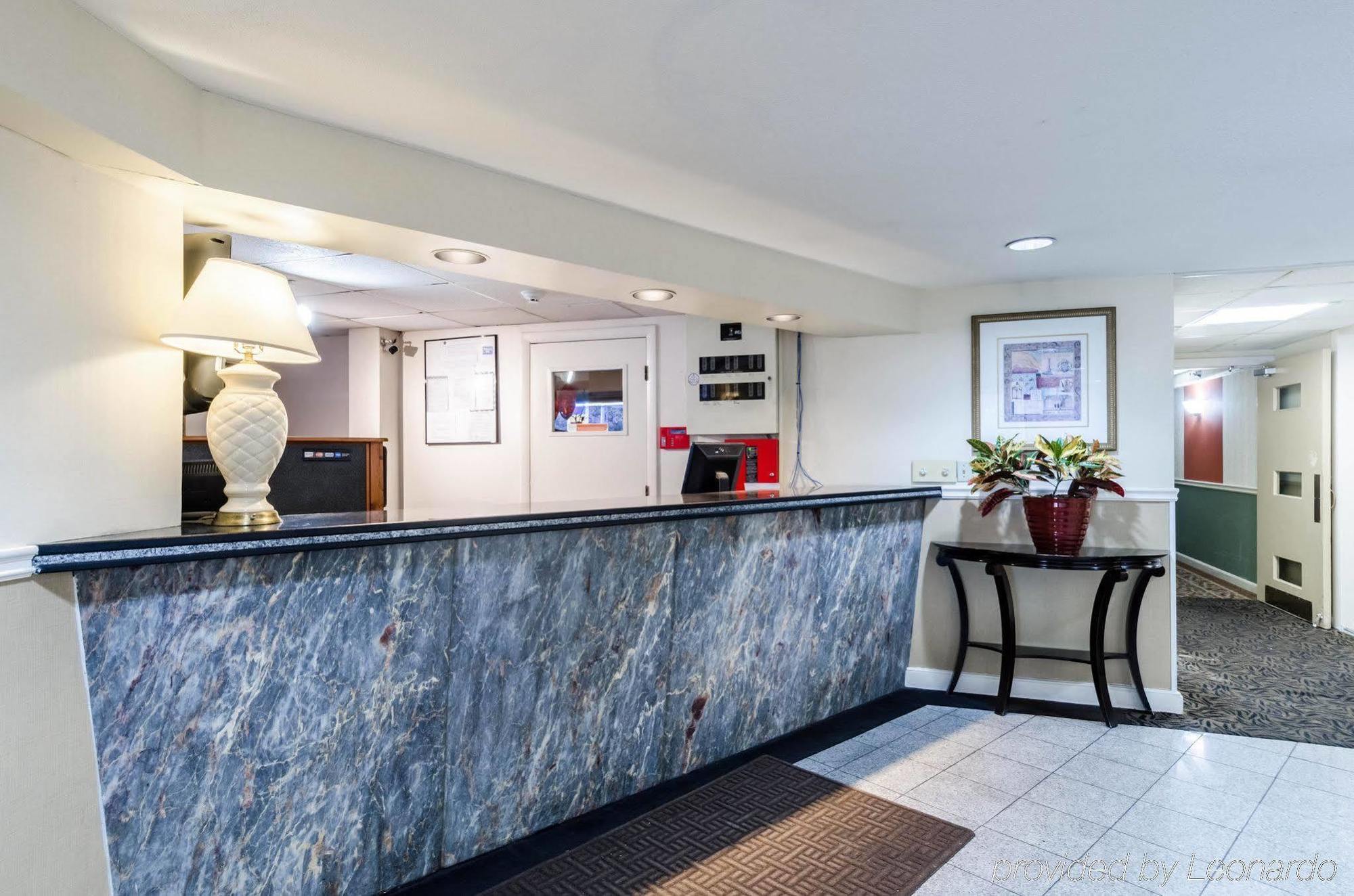 Rodeway Inn Brockton Εξωτερικό φωτογραφία