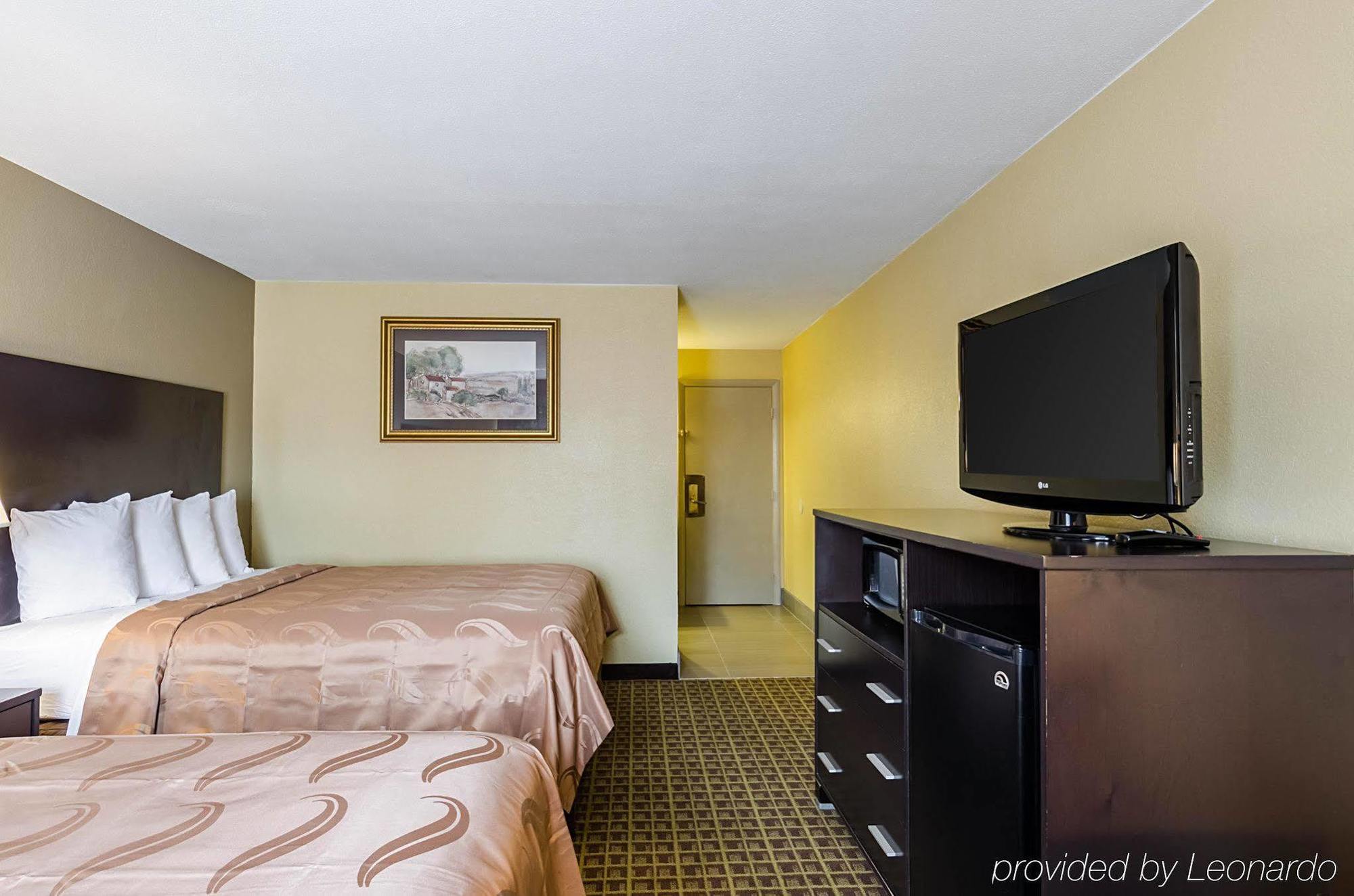 Rodeway Inn Brockton Εξωτερικό φωτογραφία