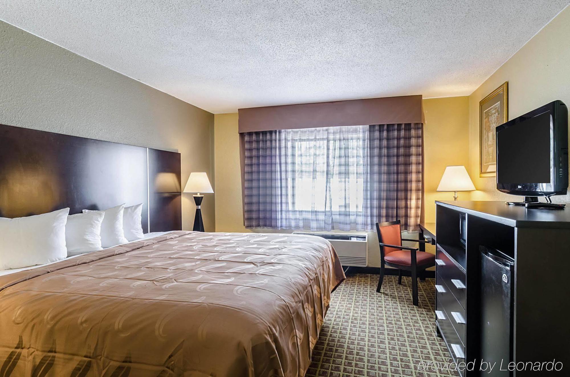 Rodeway Inn Brockton Εξωτερικό φωτογραφία