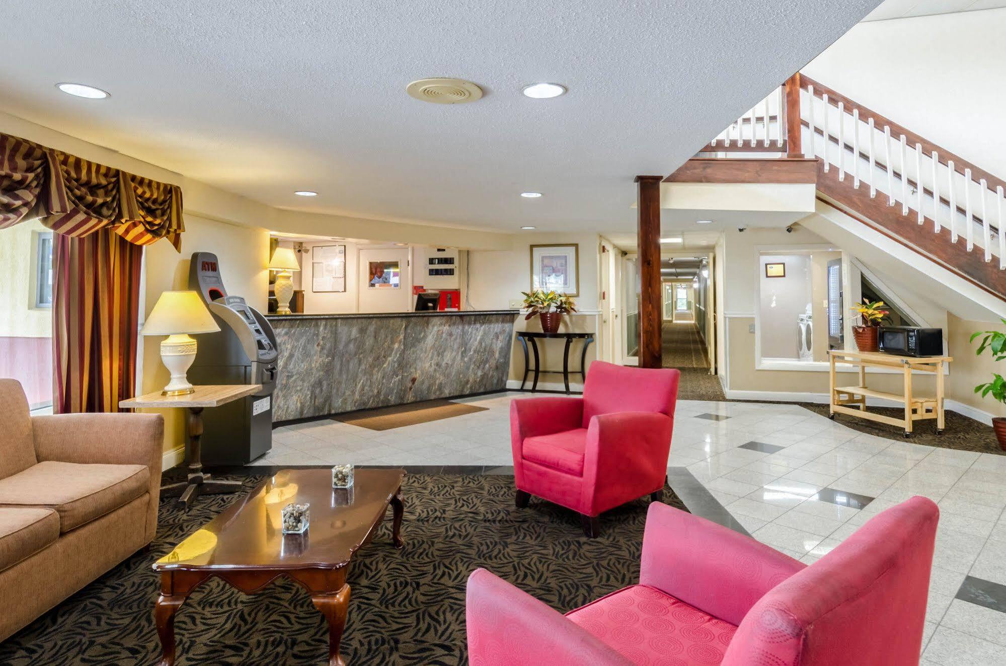 Rodeway Inn Brockton Εξωτερικό φωτογραφία